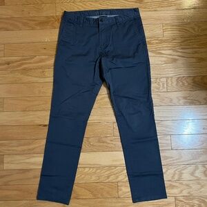 Vuori Gray Chino Pants, 32